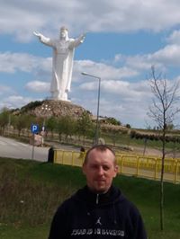 Олександр Квітень (ОлександрКві)