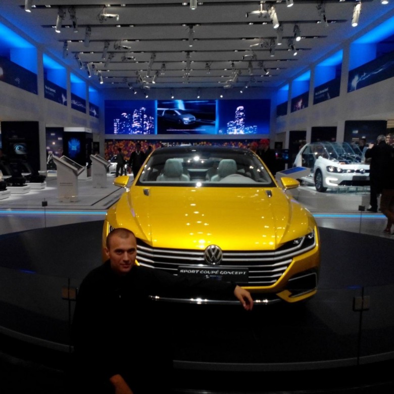 Vandin Viktor (+380682580800)