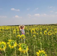 Яна Яна (ЯнаЯна), Dnipro, Dniprovska Oblast