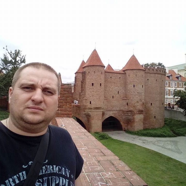 Саша Лящук (СашаЛящук)