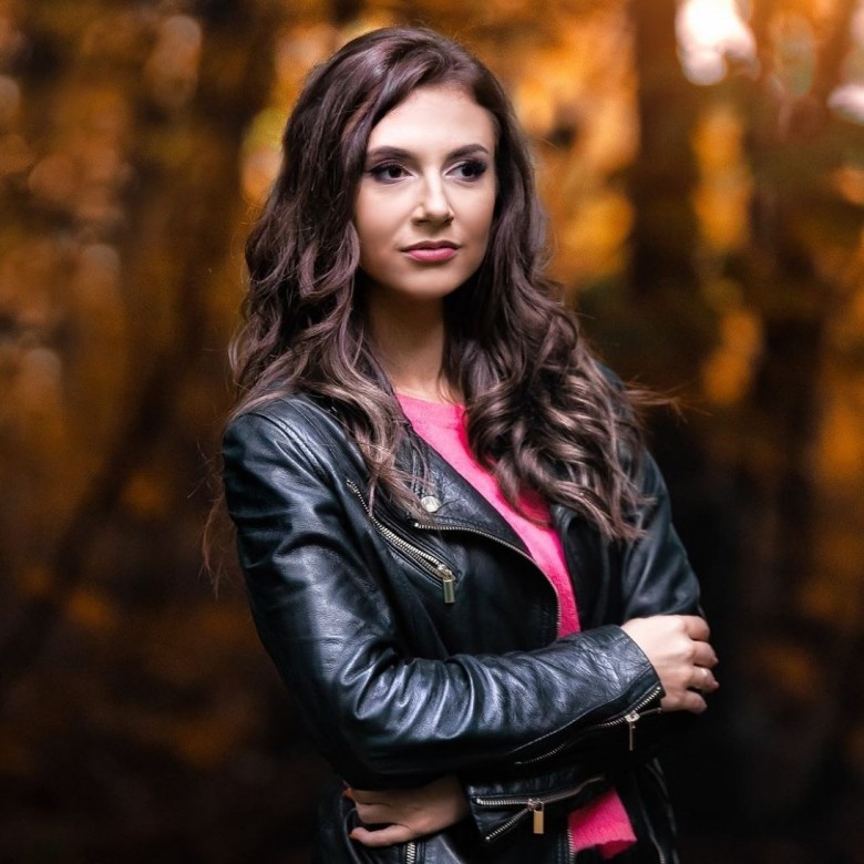Olena Grabska (OlenaGrabska)