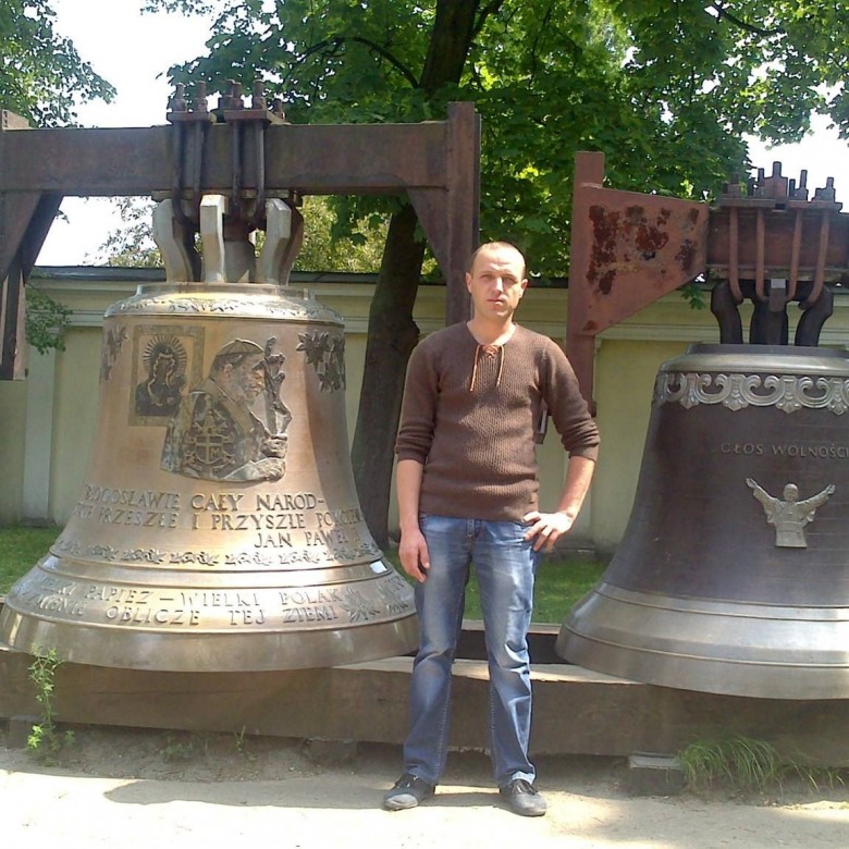 Василь Мельник (ВасильМельни), Варшава, Івано Франківськ