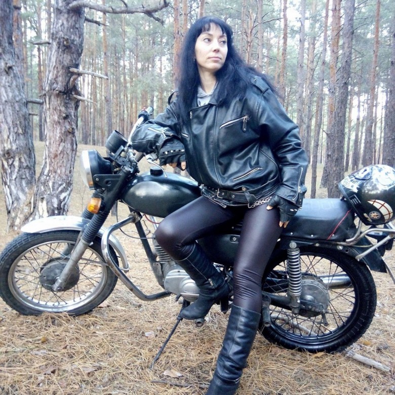 Оленька Гончарова (ОленькаГонча)