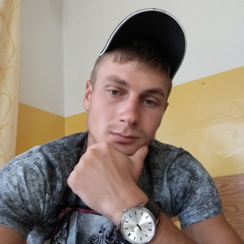 Vova Mykhailechko (VovaMykhailechko)