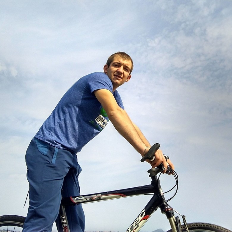 Vitaliy Ocheretnyj (VitaliyOcheretnyj)