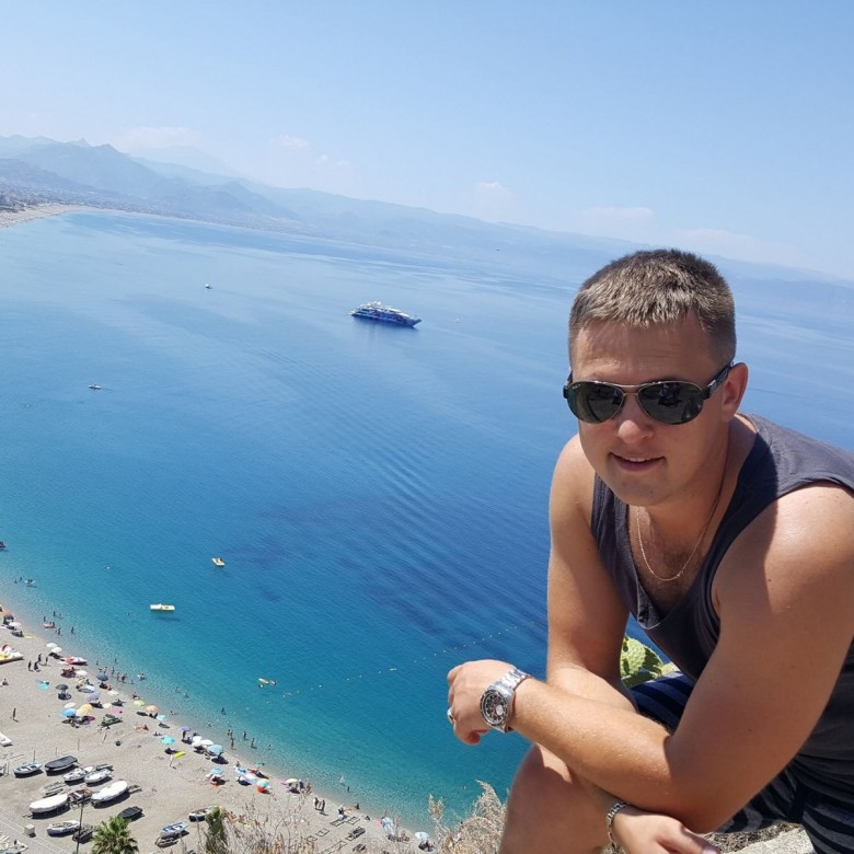 Oleksandr Kocyubinskii (OleksandrKocyubinskii)