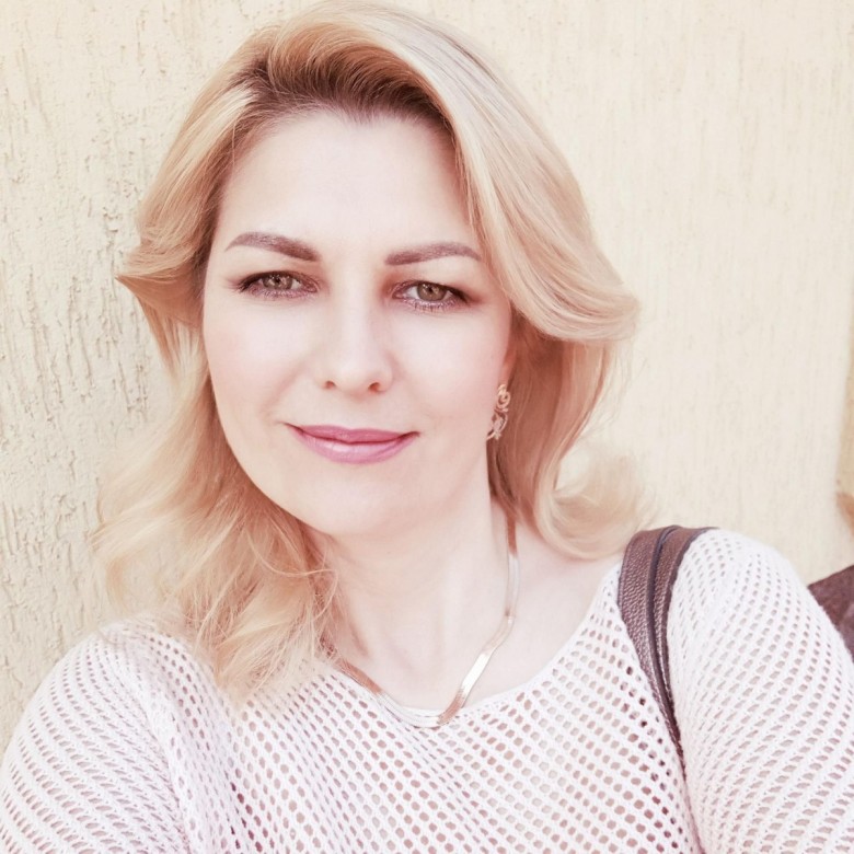 Olga Deryavska (OlgaDeryavska)