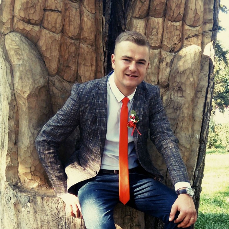 Mykhailo Hrabovetskyi (MykhailoHrabovetskyi)