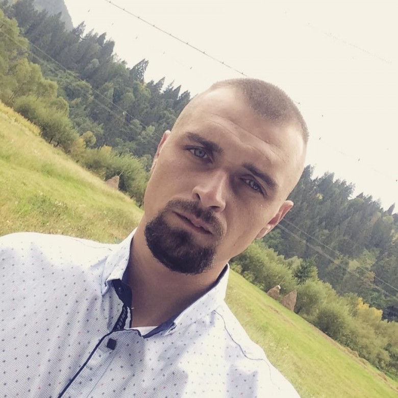 Misha Tanasiichuk (MishaTanasiichuk)