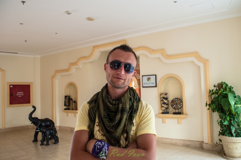 VanBoy  (VanBoy), Жари, Киїів