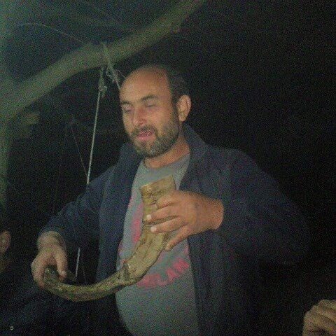 Vano Vaniko (VanoVaniko), zelena gura