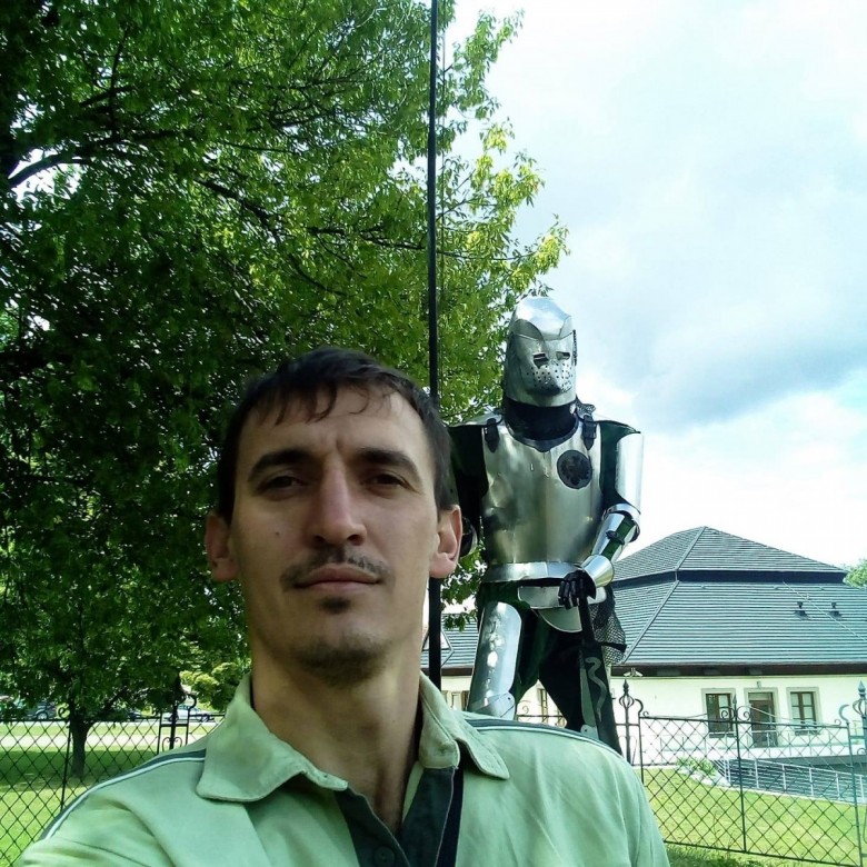 Михайло Дубовий (МихайлоДубов), Niepolomice, Vinnytsya