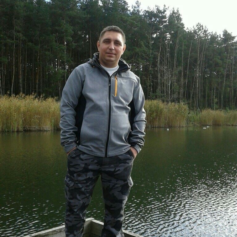 Yurii Basheiko (YuriiBasheiko), Oborniku, Дніпро