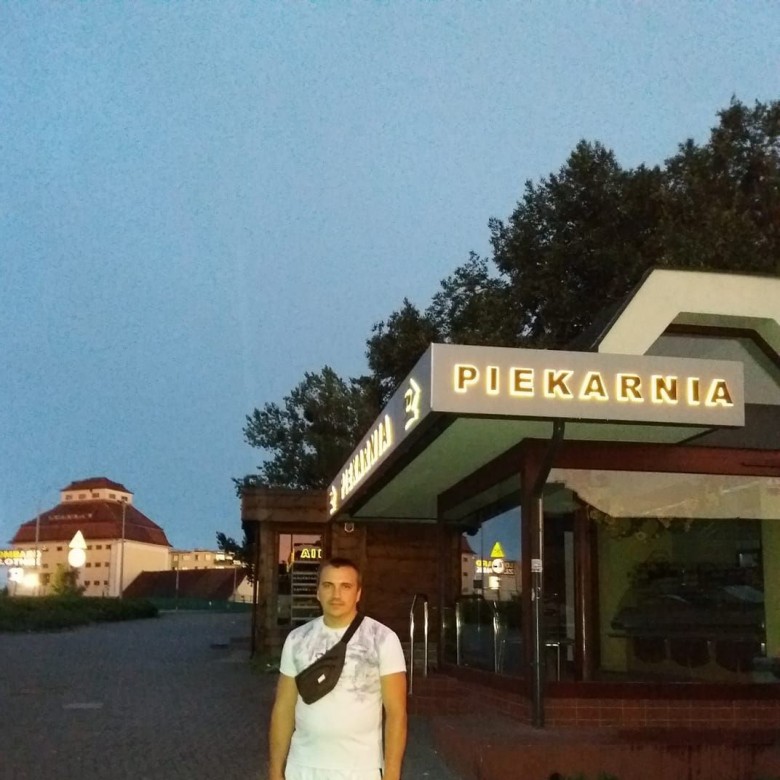 Діма Мелнік (ДімаМелнік), Ольштин, Netishyn
