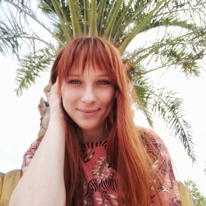 Nastia Kamenkova (NastiaKamenkova)