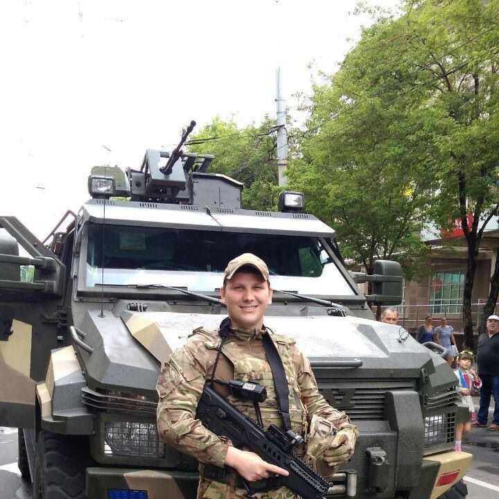 Денис Шеломієнко (ДенисШеломіє)