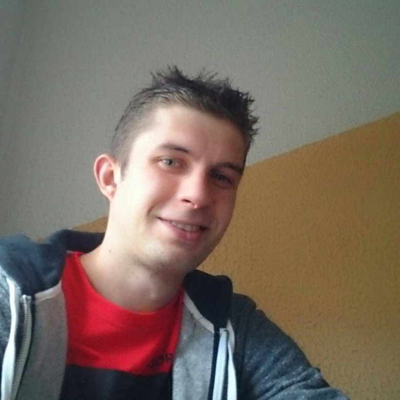Lukas Lukas (LukasLukas)